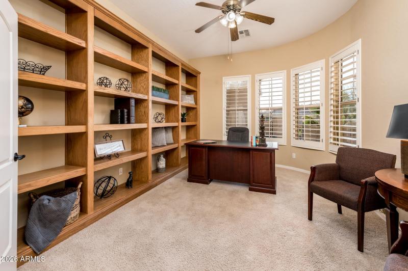Private Den