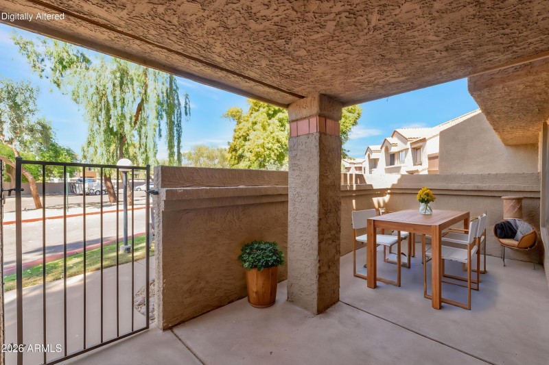 Private Patio - virtually staged