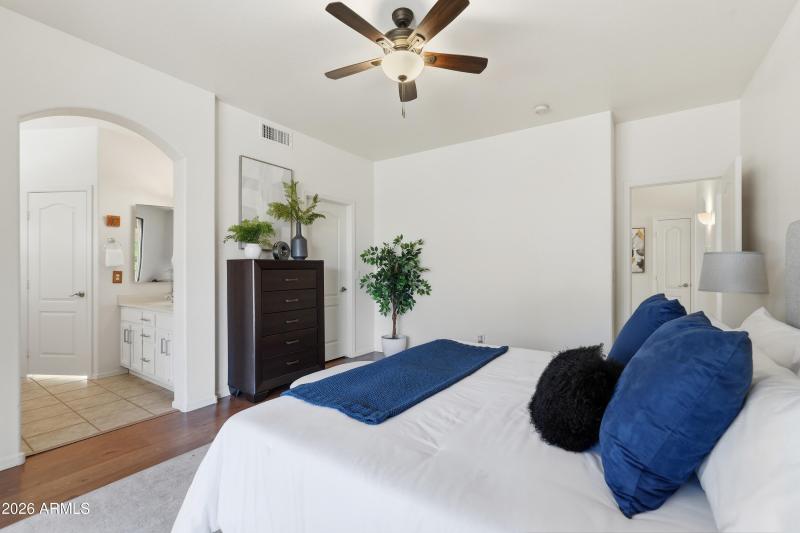 Master Bedroom 4