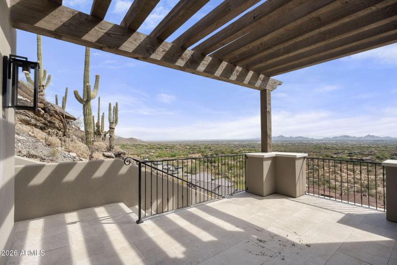 Upper Level Guest Balcony