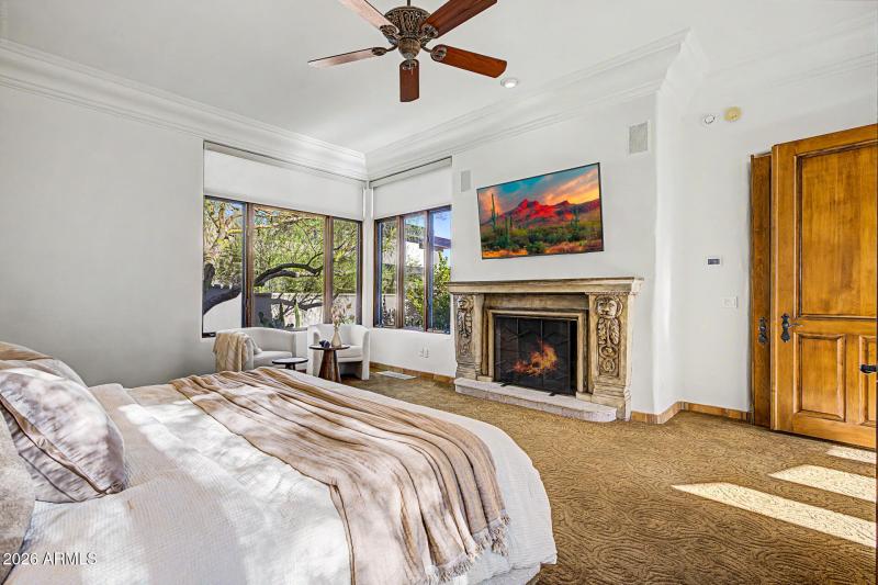 Primary suite