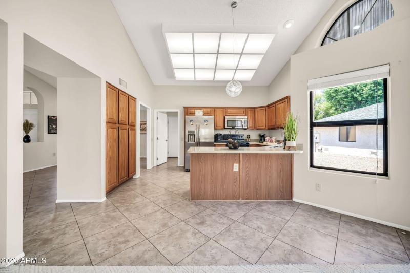 FAMILY ROOM TO KITCHEN