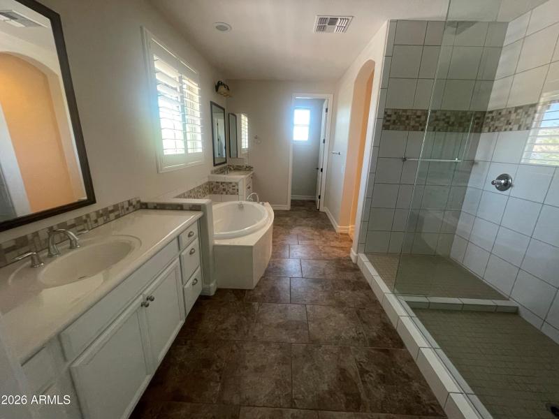 2709 N Black Rock Rd (109)