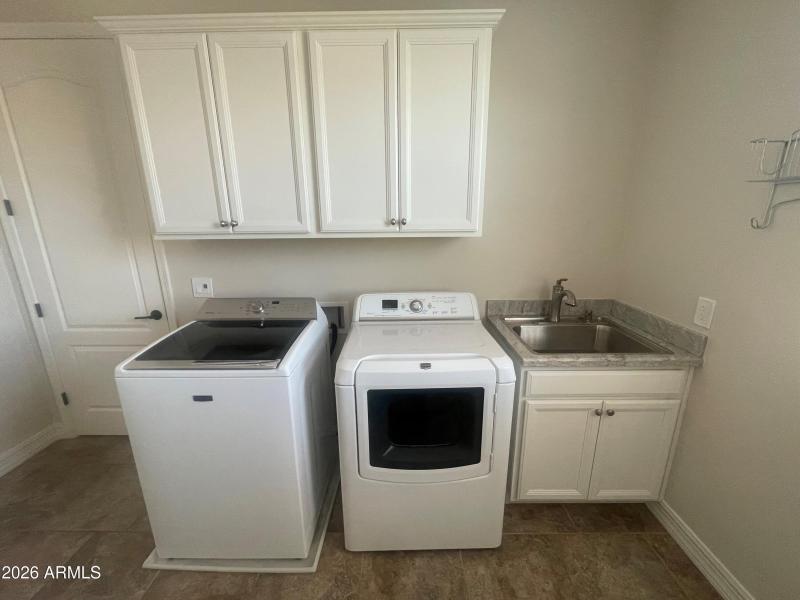 2709 N Black Rock Rd (127)