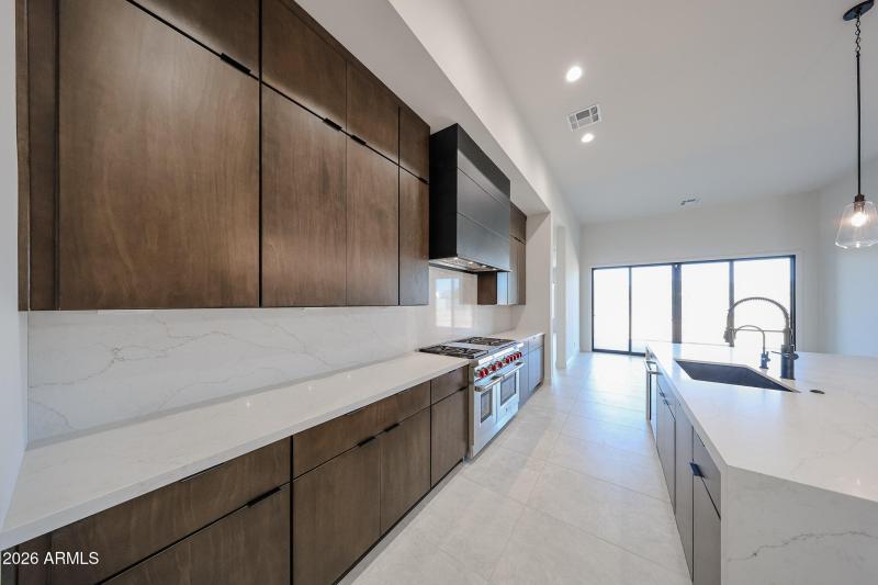 CC5 28 B Kitchen 6