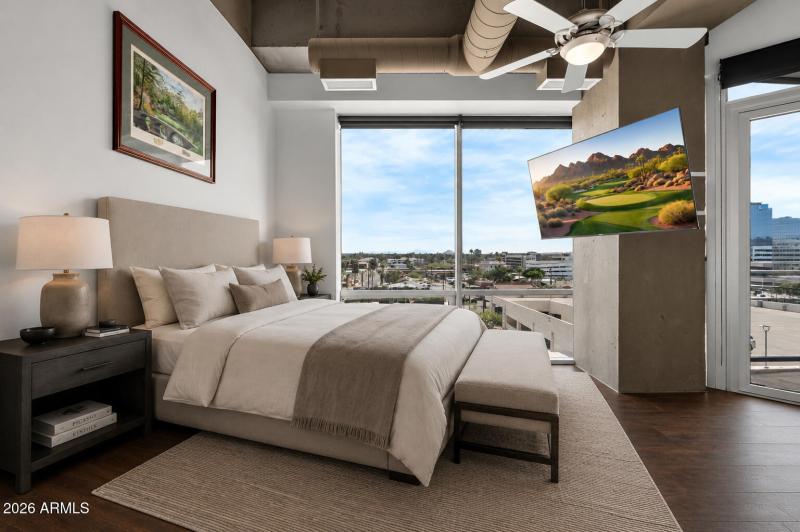 Primary Bed + Camelback Views Virtual St