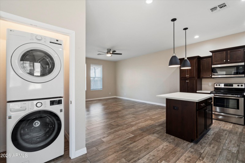 28-Laundry Area