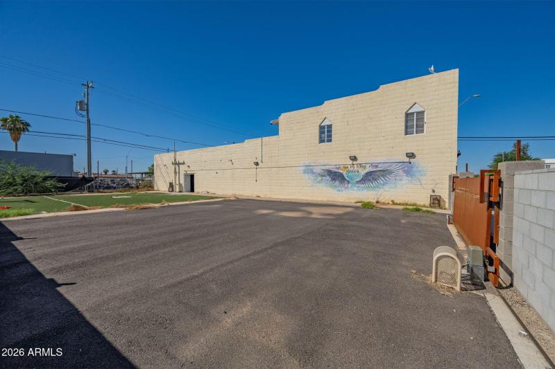 9-web-or-mls-139 W 1st St Casa Grande-9