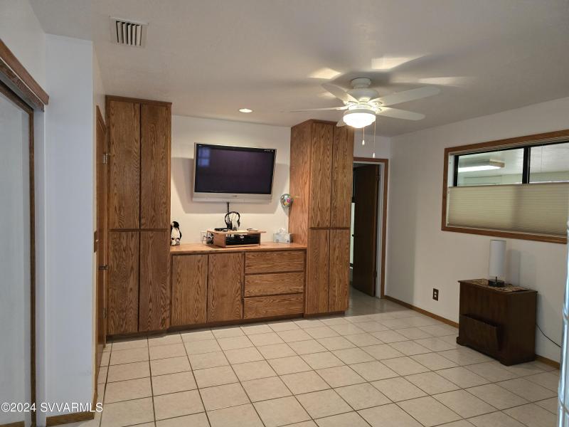 Extra room off of bedroom