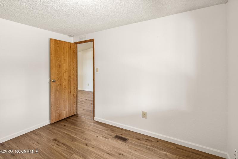Bedroom 2 - View 2