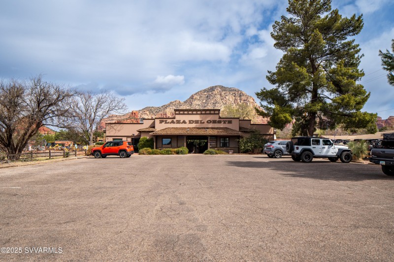 JL_2782SR89A-exteriors-11