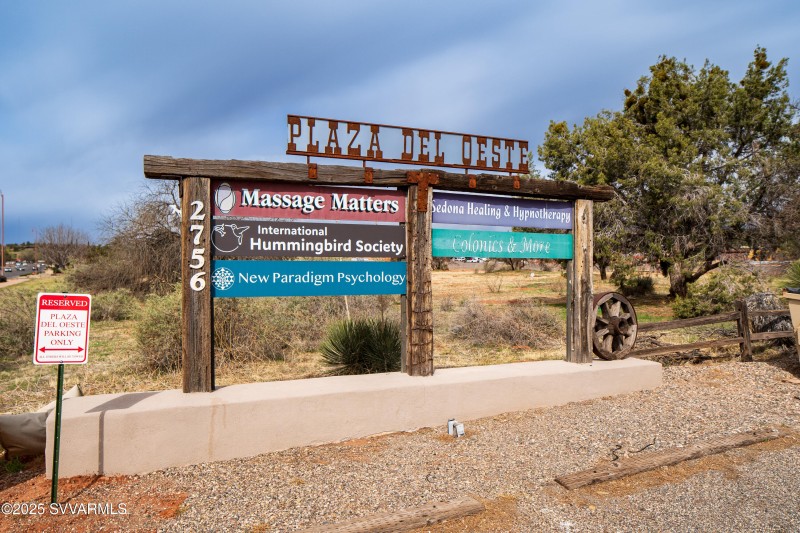 JL_2782SR89A-exteriors-12