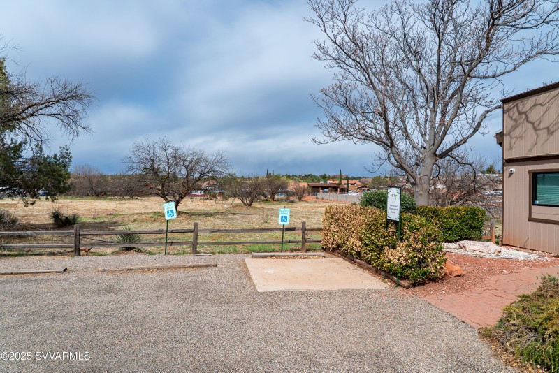 JL_2782SR89A-exteriors-05