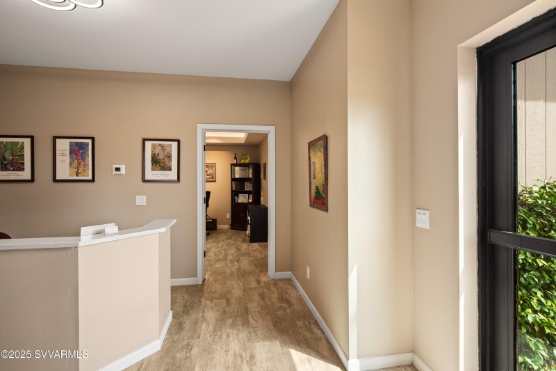 JL_2782SR89A-Hummingbird-02