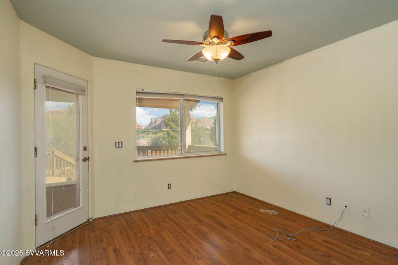 33-web-or-mls-120-appaloosa-dr