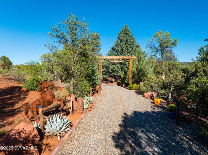 550 El Camino Rd-3