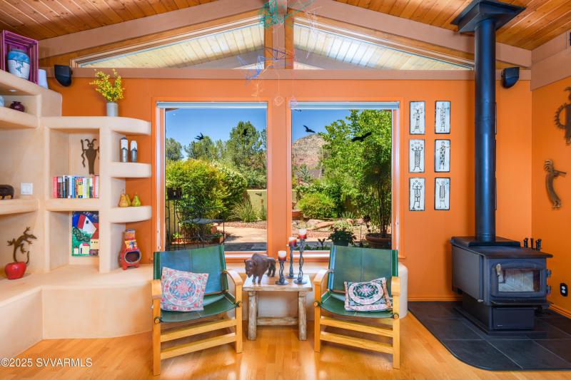 550 El Camino Rd-9
