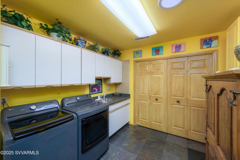 550 El Camino Rd-28