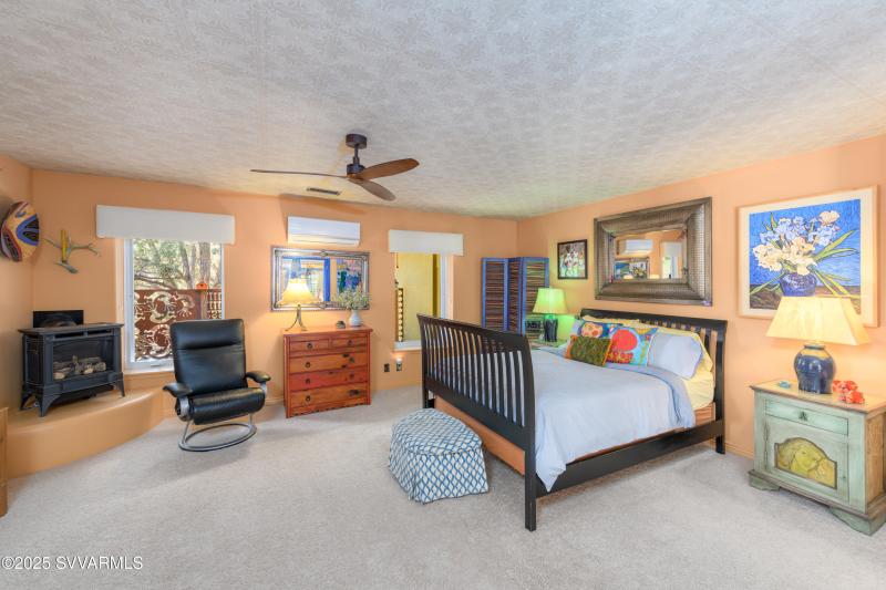550 El Camino Rd-29