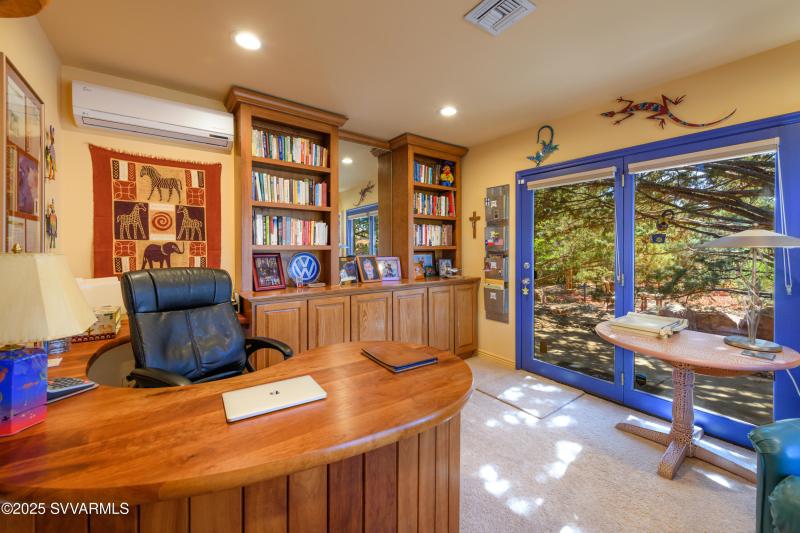 550 El Camino Rd-33