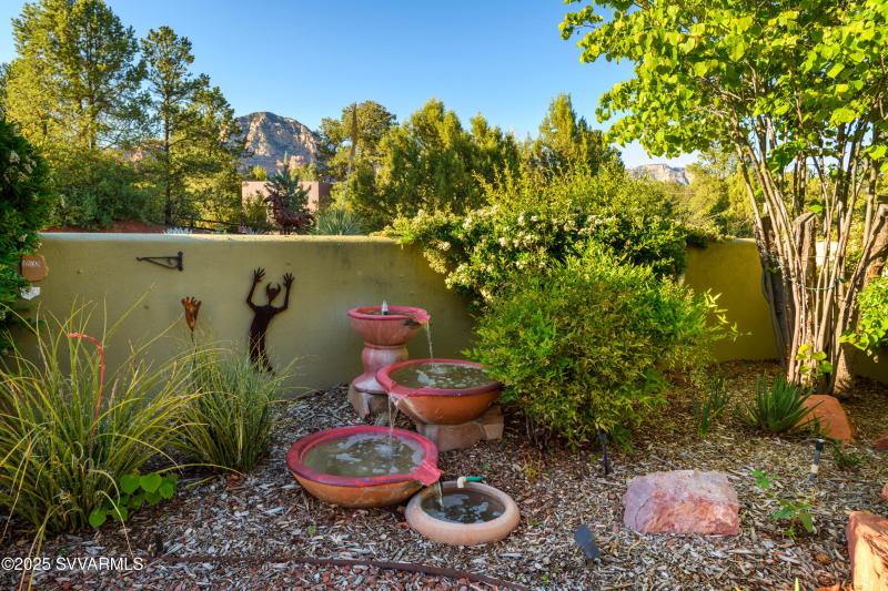 550 El Camino Rd-46