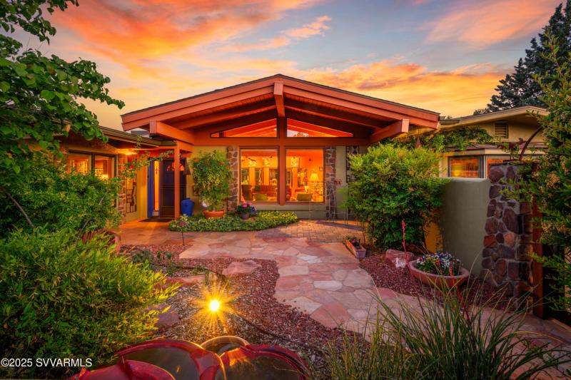 550 El Camino Rd-58