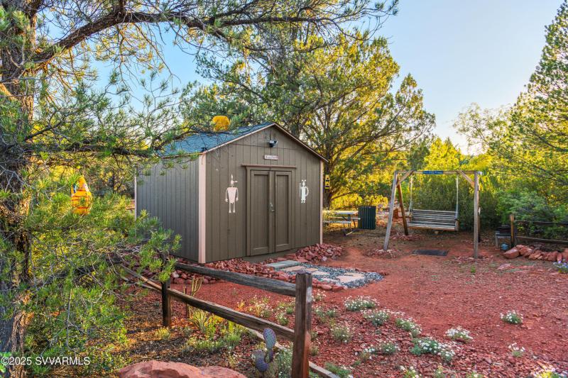 550 El Camino Rd-64