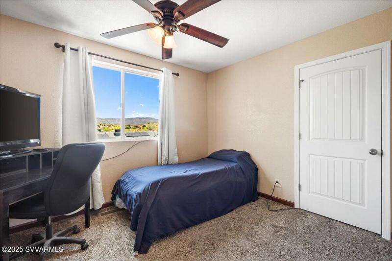 09-Bedroom