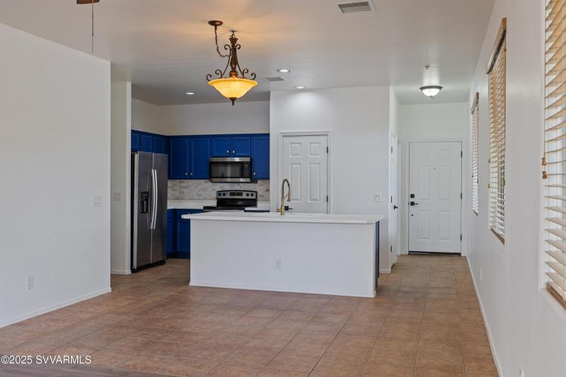 039-Dining Room