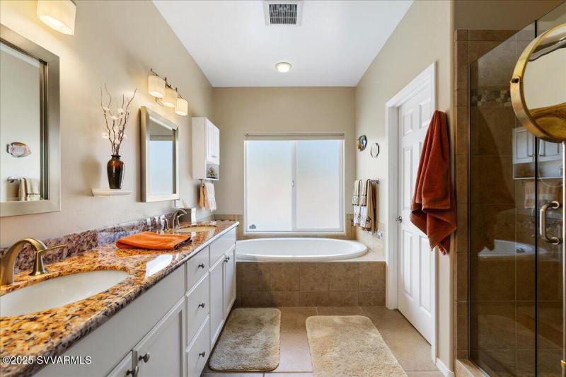 15-Bathroom 2