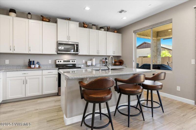 06-kitchen