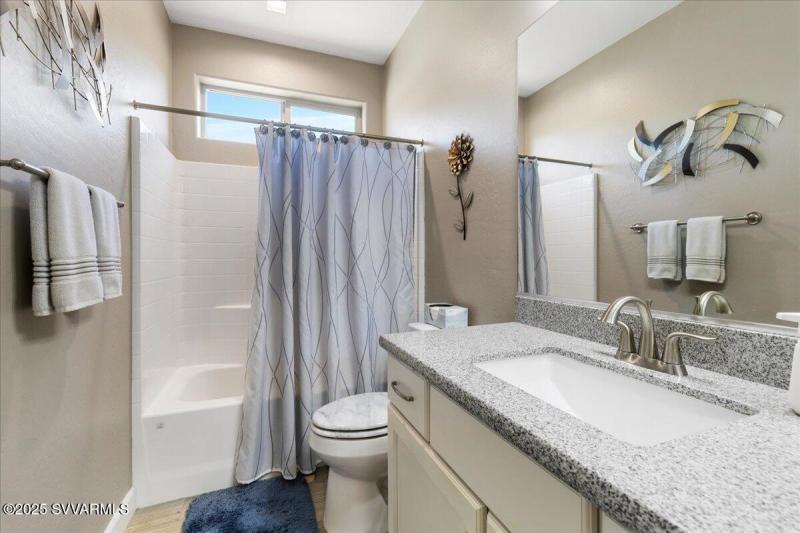 13-Bathroom 2