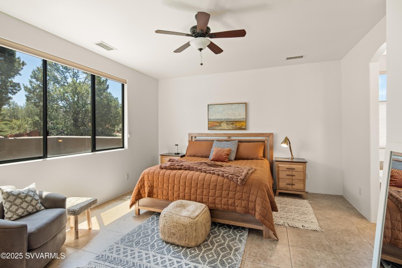 Primary suite