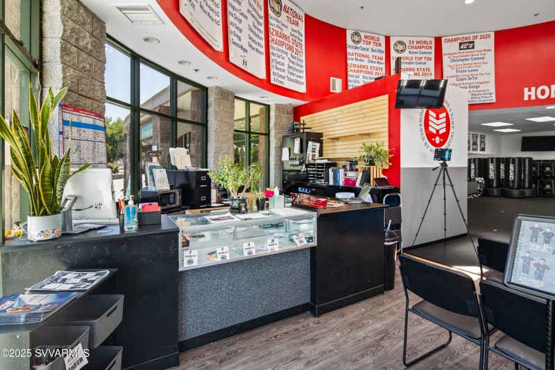 JL_280MainSt-UnitG-interiors-02