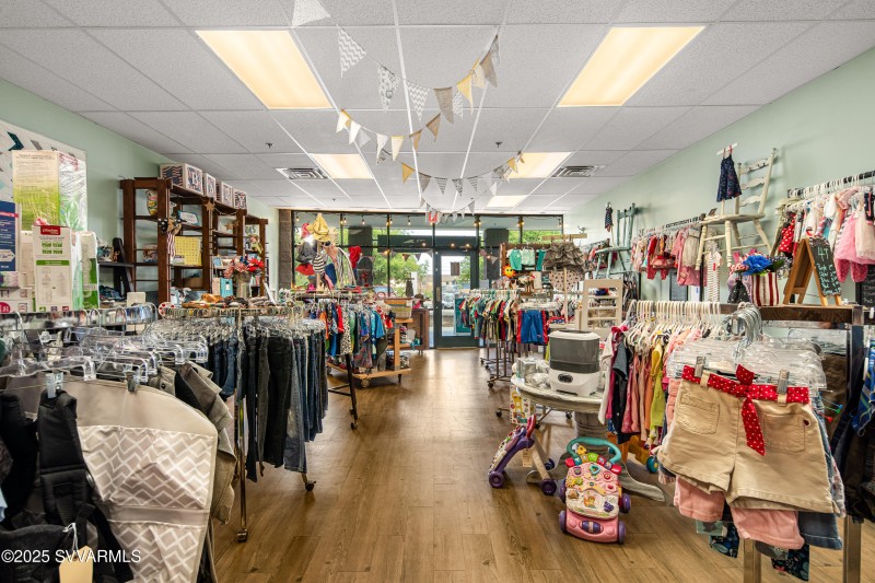 JL_280MainSt-UnitF-interiors-03