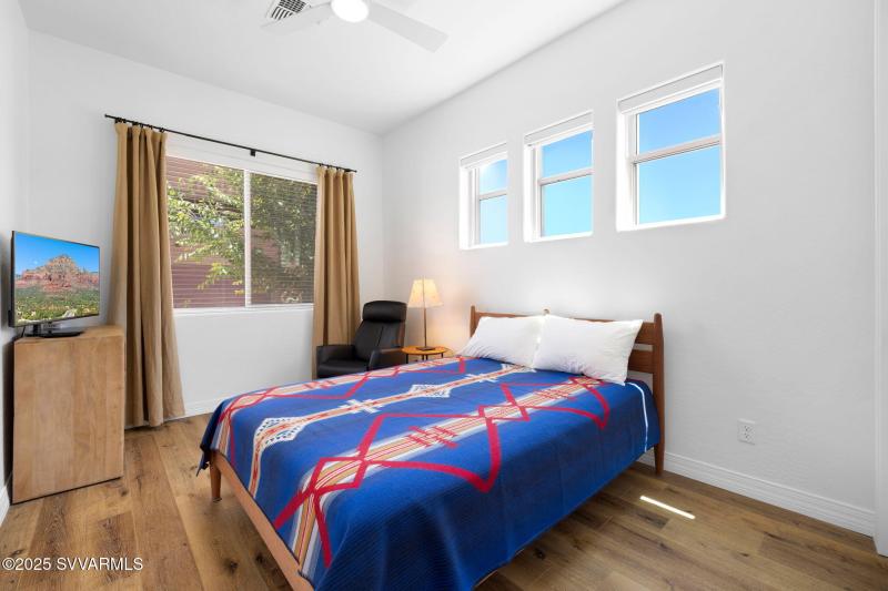 Guest Bedroom #1