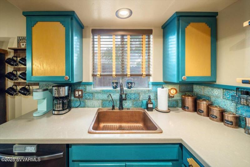 15-925 N 2nd-0238