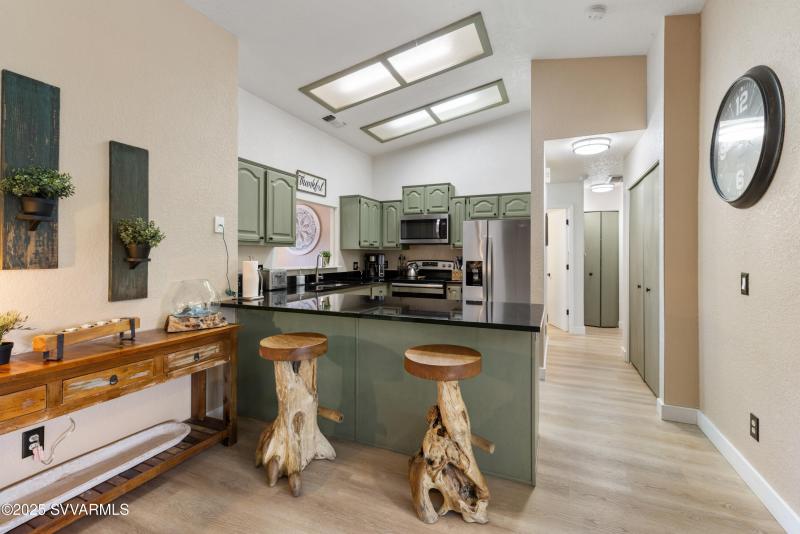 008_Kitchen