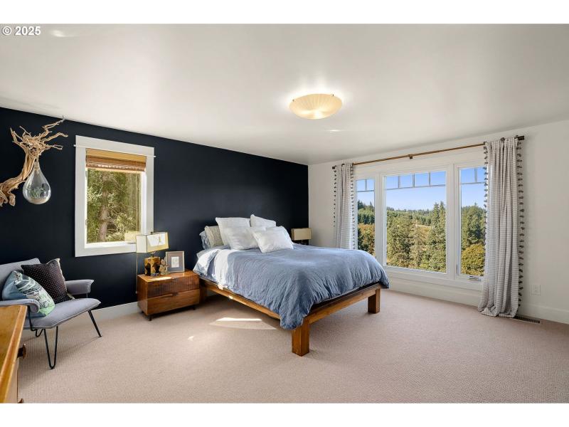 Bedroom, Owner's Suite