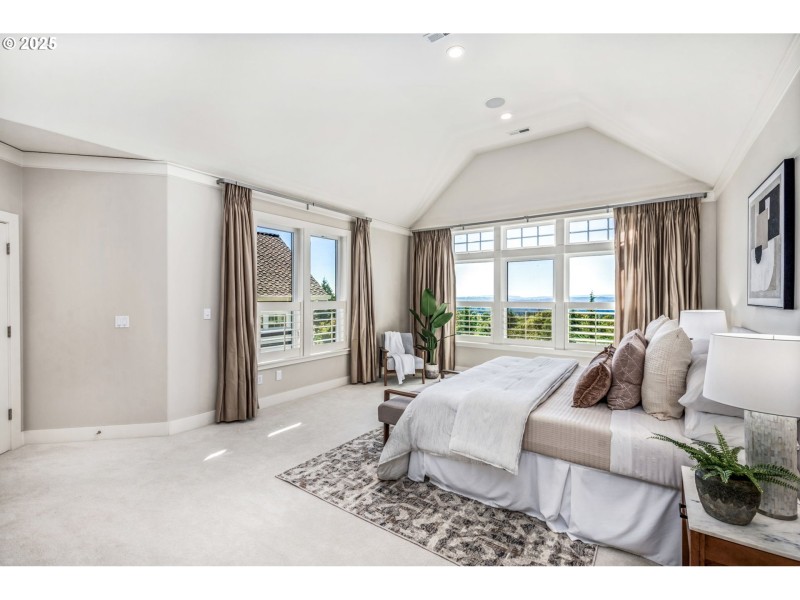 Owner's Suite Bedroom