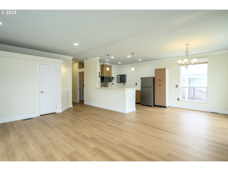 Living Room/Dining Room