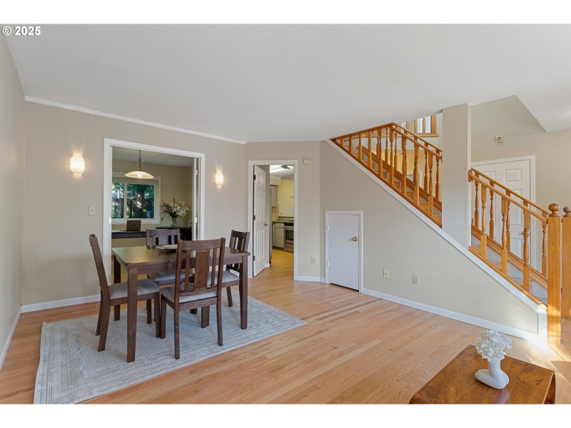 Living Room/Dining Room