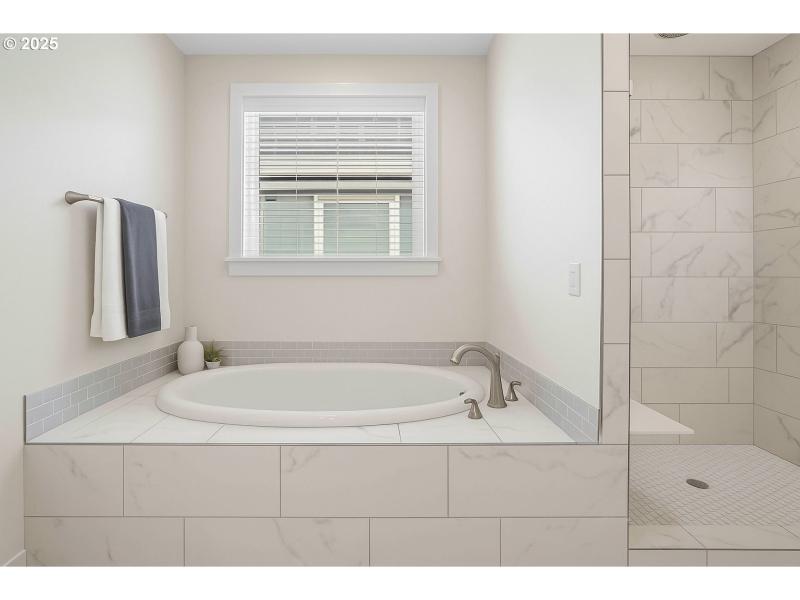 Owner's Suite Bathroom