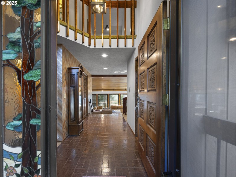 Entrance/Foyer