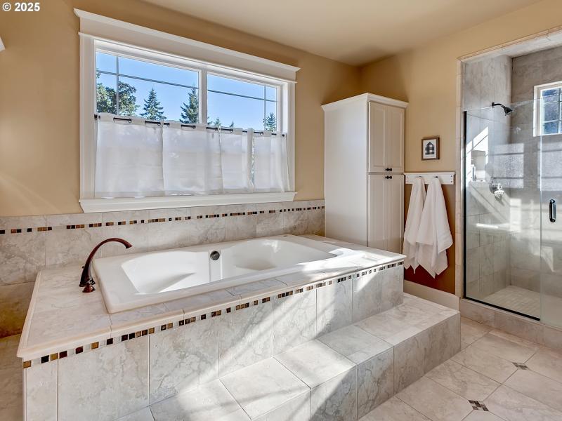 Owner's Suite Bathroom