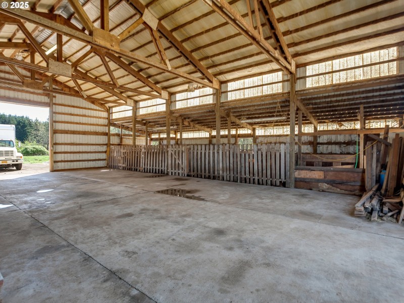 Barn