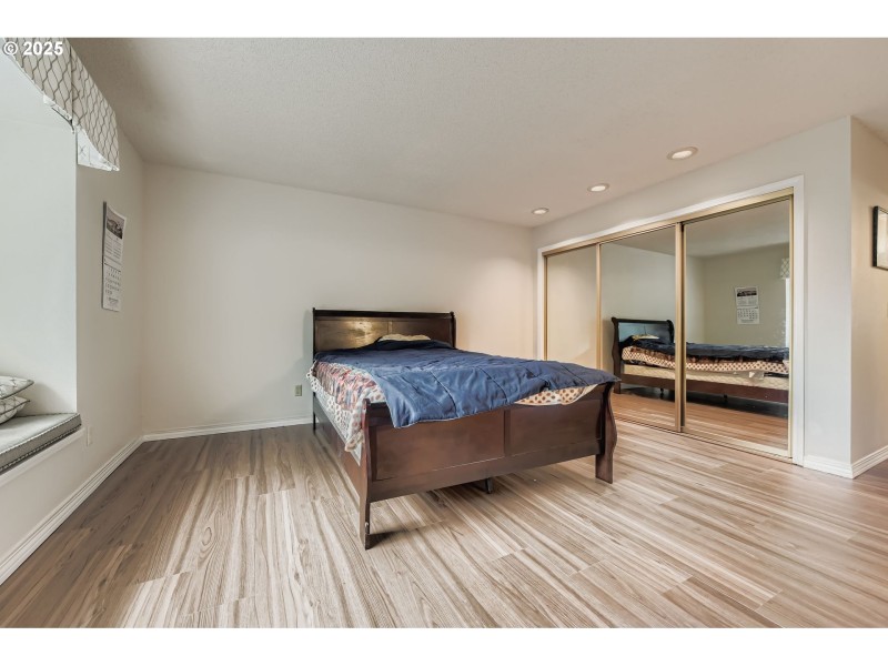 Bedroom, Owner's Suite