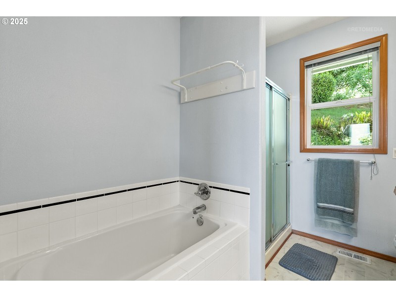 Bathroom, Attached