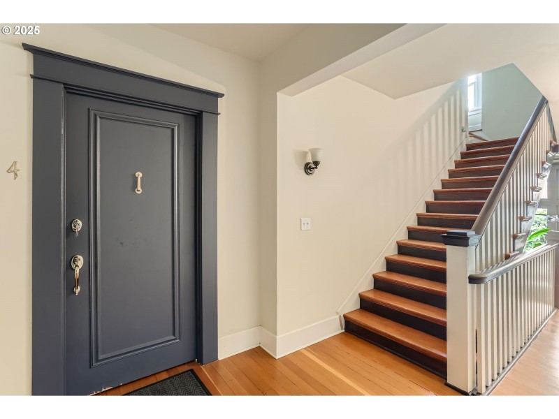 Entrance/Foyer