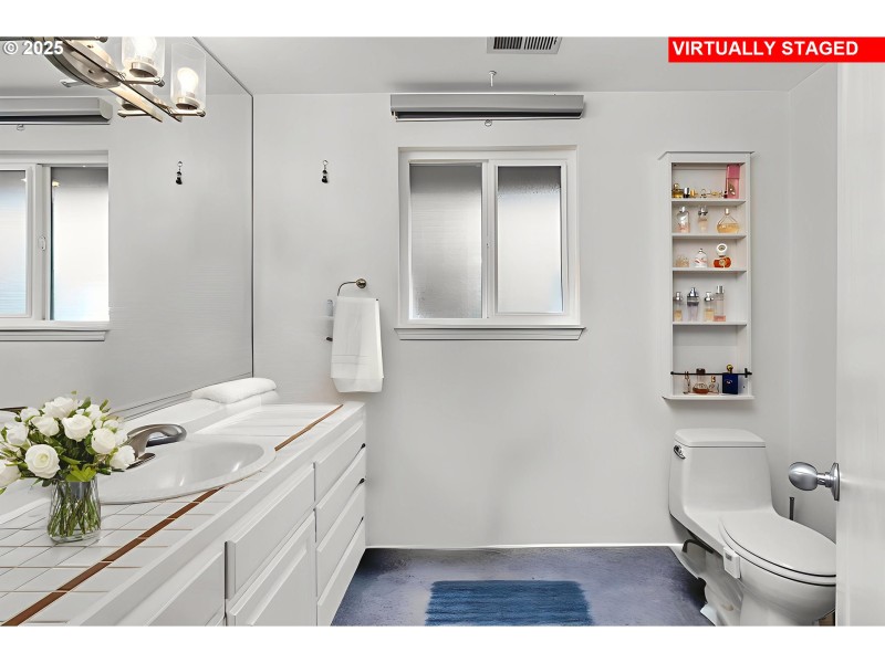 Owner's Suite Bathroom